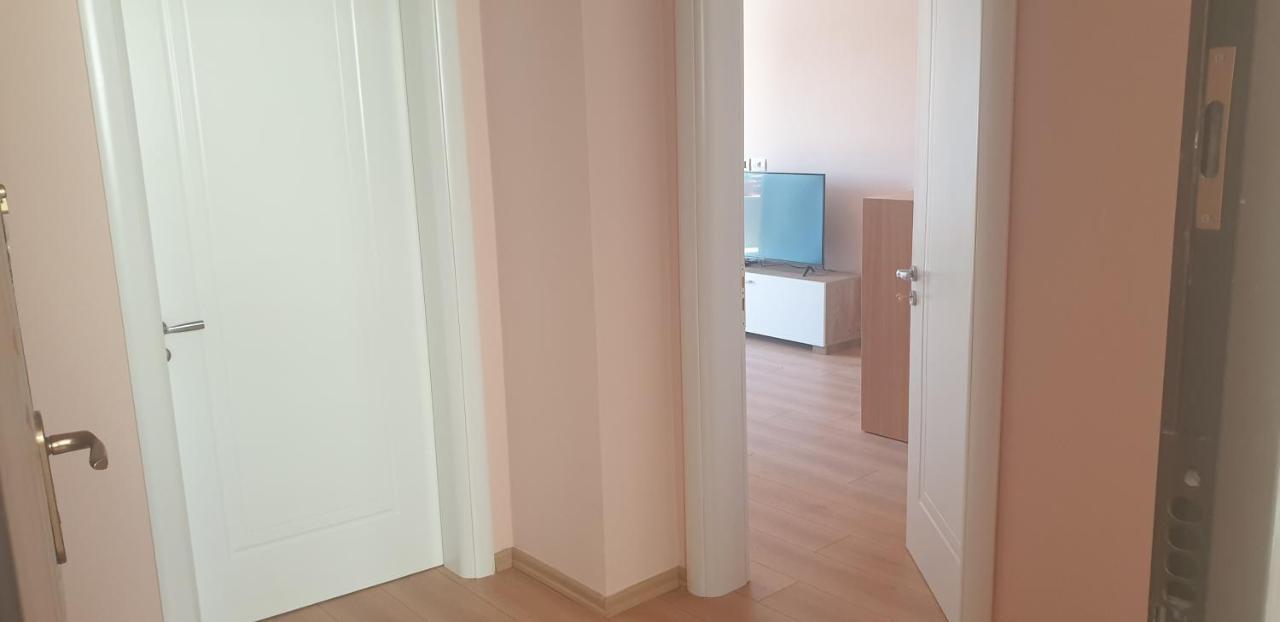 Beach View Apartment, Golem ดูร์เรส ภายนอก รูปภาพ